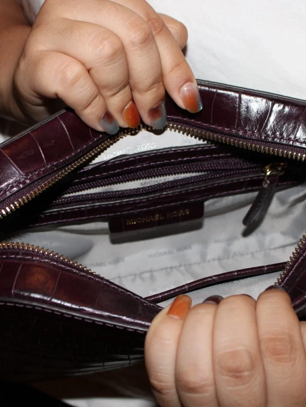 Elegant Michael Kors Brown Croc-Embossed Crossbody Bag